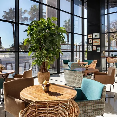 Hotel Catalonia 4*